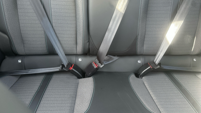 Peugeot 2008 1.5 BlueHDi 110 Allure Premium 5dr Diesel Estate